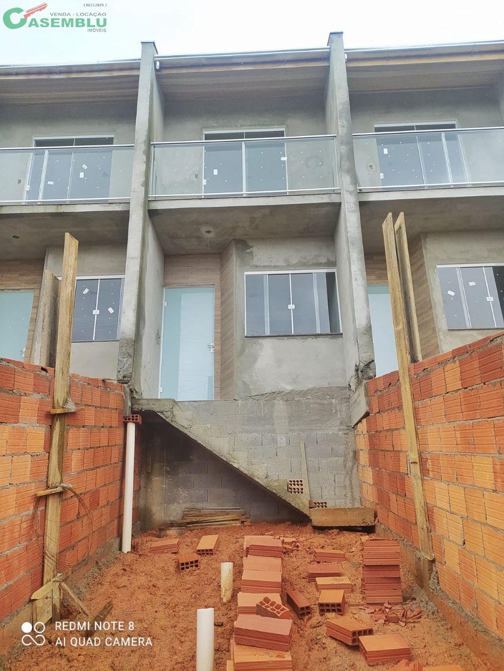 Lindo sobrado a venda no bairr