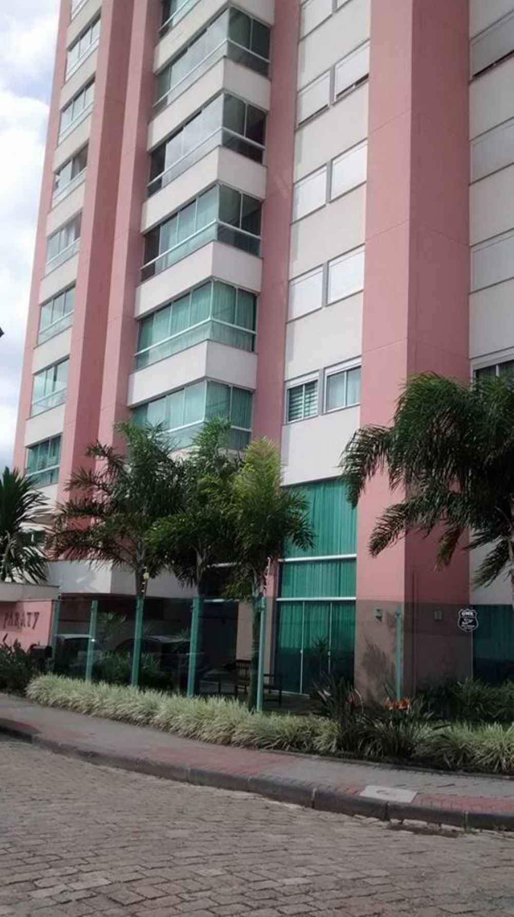 Ótimo apartamento mobiliado e 