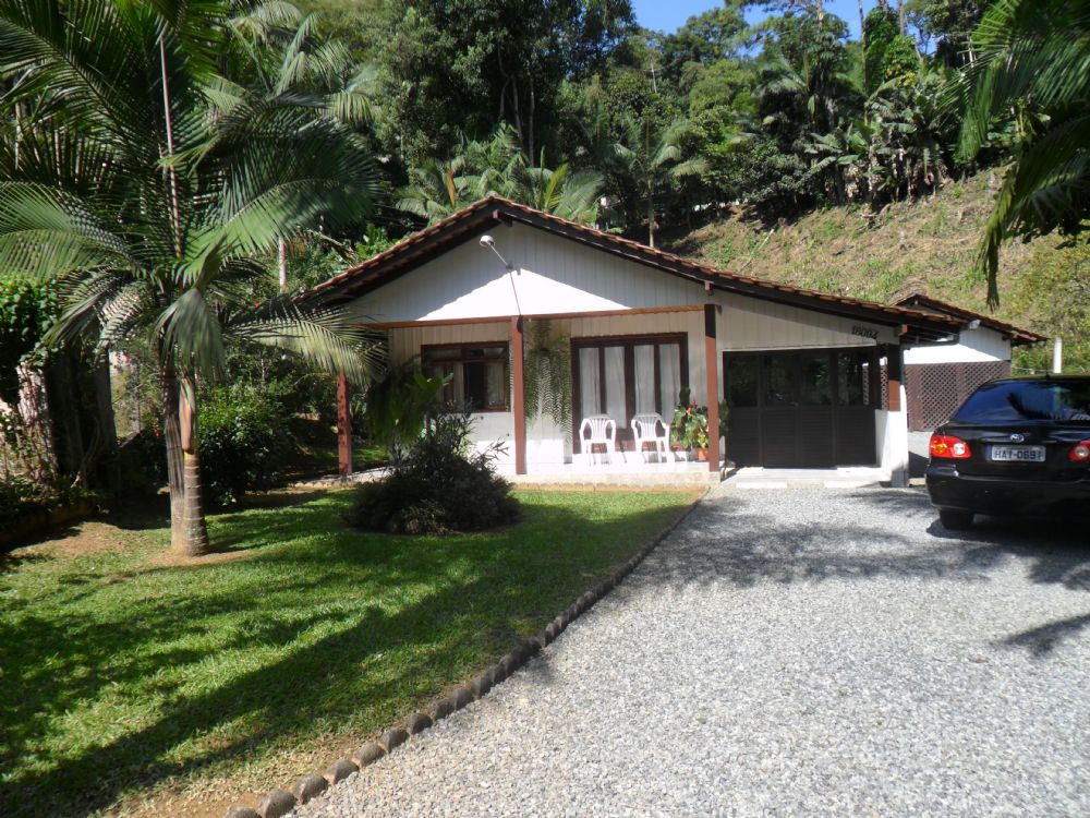 VENDO CASA EM BLUMENAU NO BAIR