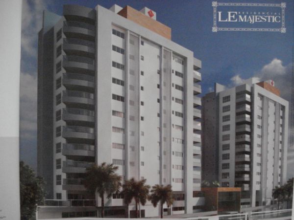 Residencial Le Majestic com 3 